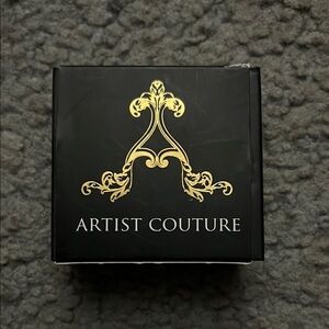 Artist Couture Luxurious Diamond Glow Powder